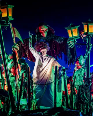 Le Défilé des Monstres
