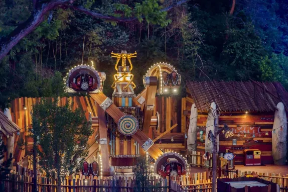 Chez Gyrofolix parc asterix
