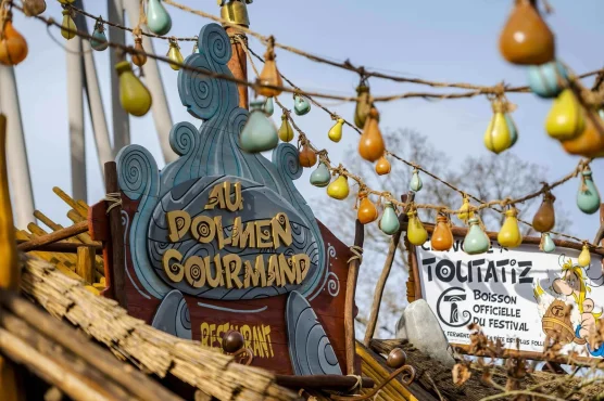 dolmen gourmand restaurant parc asterix