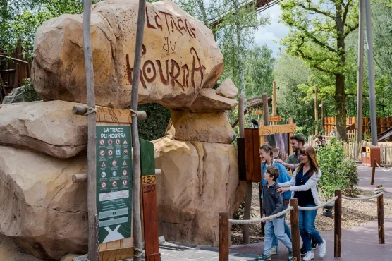 Visuel attraction : La Trace du Hourra