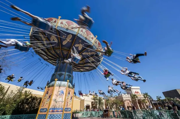 Les chaises volantes